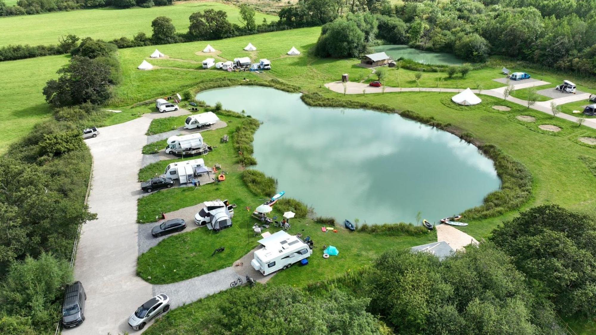 Arcadia Safari Tent In Private 5 Acre Field Wrexham Exterior foto